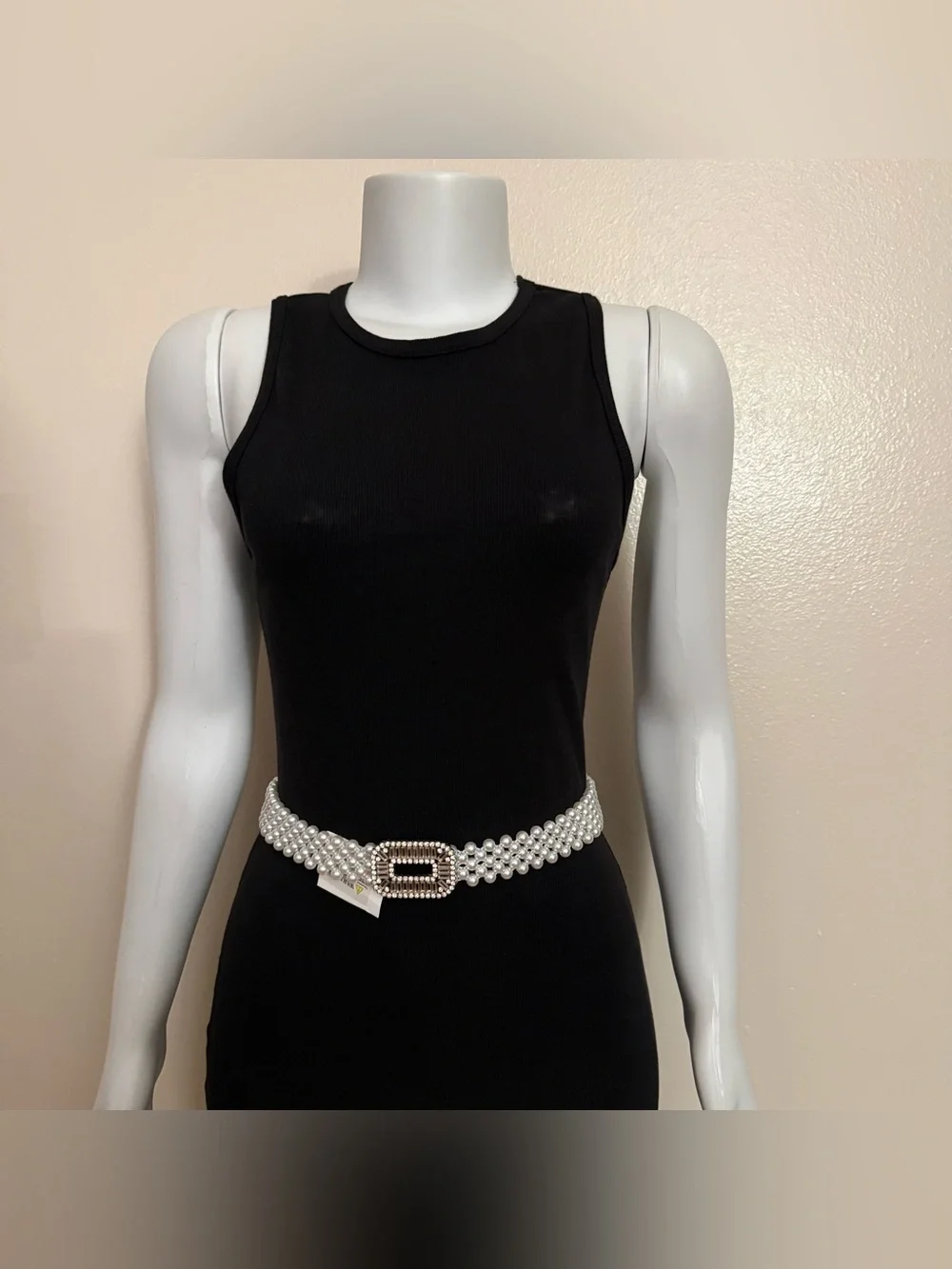 Faux pearls elasticized waistband skinny belt with gold tone rectangle buckle